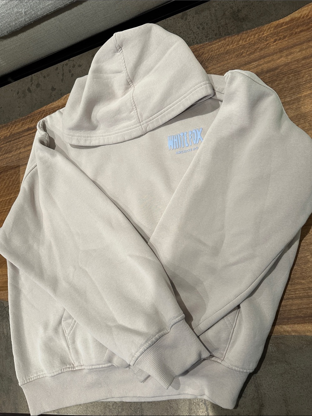White Fox Archive 6.0 Oversized Hoodie In Dove XL - Picture 6 of 7